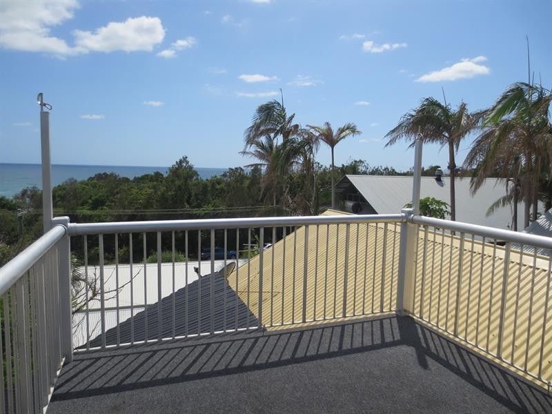 12 Angourie St, Angourie NSW 2464