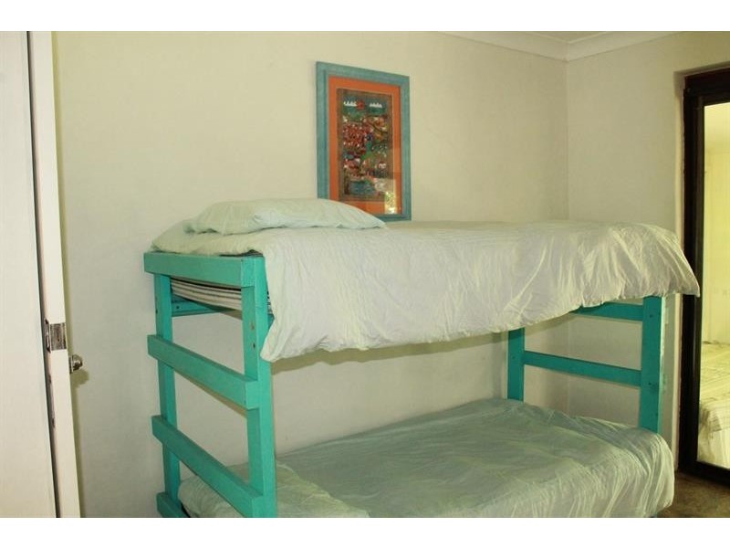 26 Young St, Wooloweyah NSW 2464