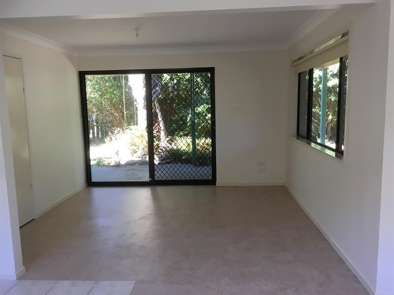 4B Endeavour St, Yamba NSW 2464