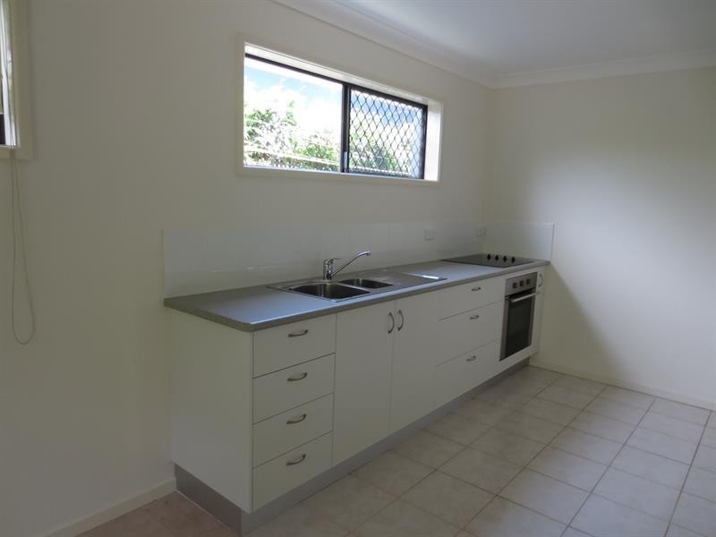 4B Endeavour St, Yamba NSW 2464