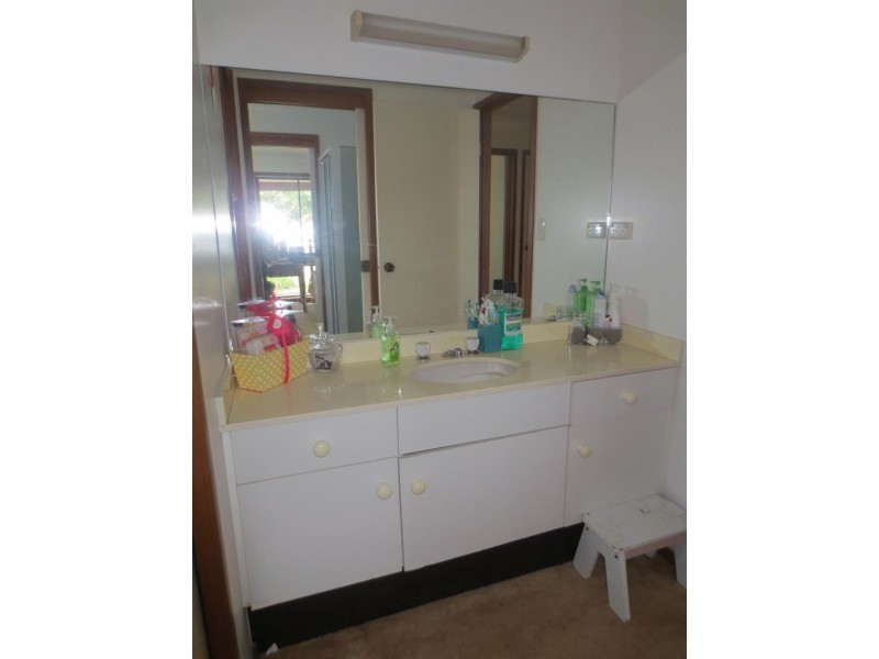 37 Melaleuca Drive, Yamba NSW 2464