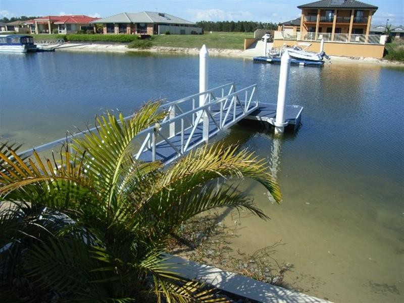 27B Barellan Ave, Yamba NSW 2464