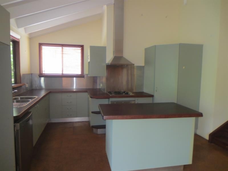 89 Lakes Bvd, Wooloweyah NSW 2464