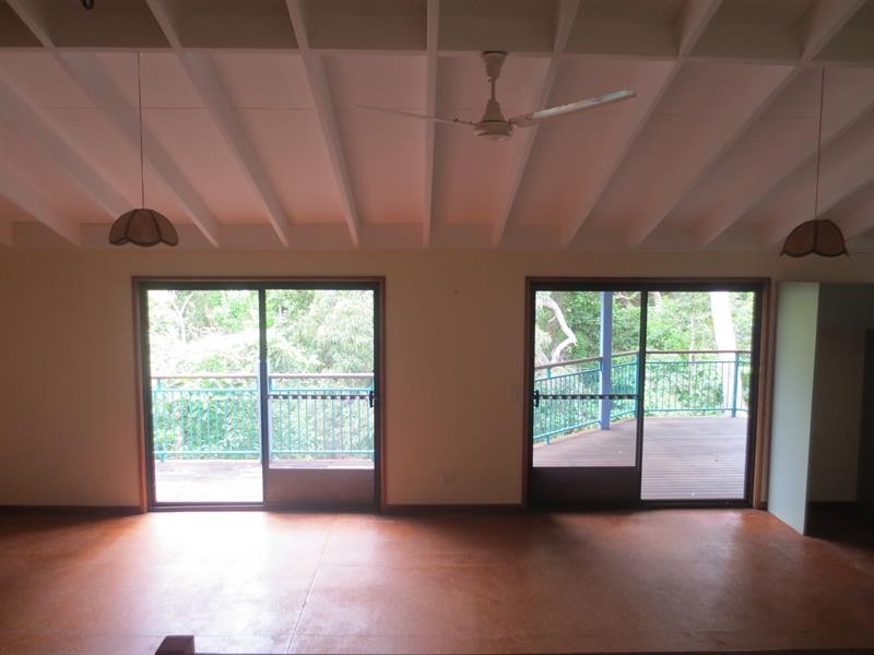 89 Lakes Bvd, Wooloweyah NSW 2464