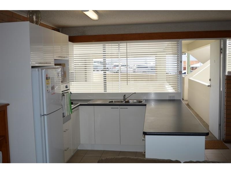 6/12 Clarence St, Yamba NSW 2464