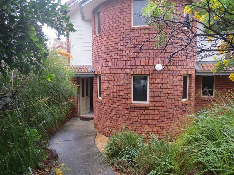 2/4 Bay St, Angourie NSW 2464