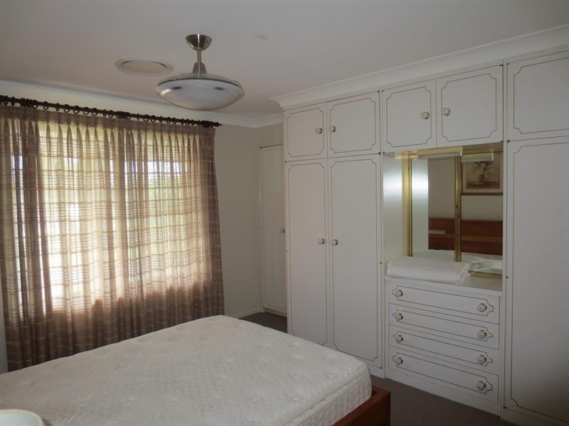 1/27 Loxton Ave, Iluka NSW 2466