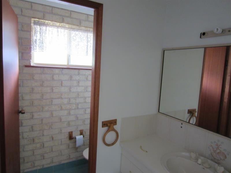 30 Palm Terrace, Yamba NSW 2464