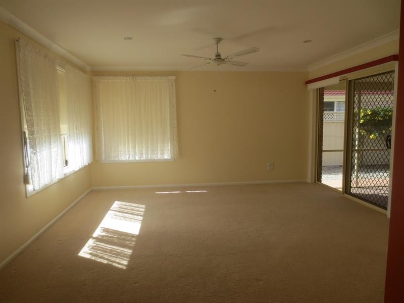 31 Harold Tory Dr, Yamba NSW 2464