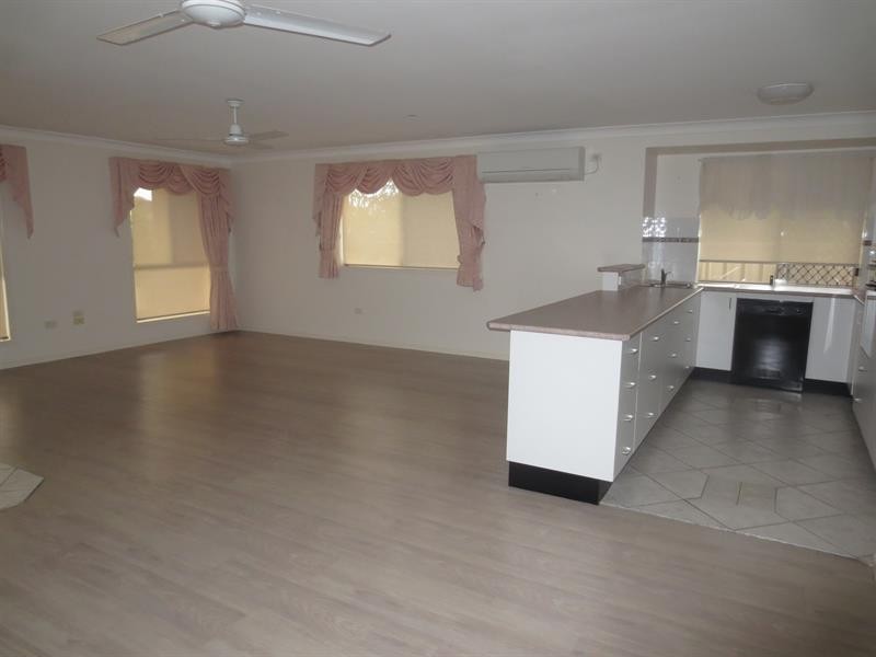 1/2A Kookaburra Ct, Yamba NSW 2464