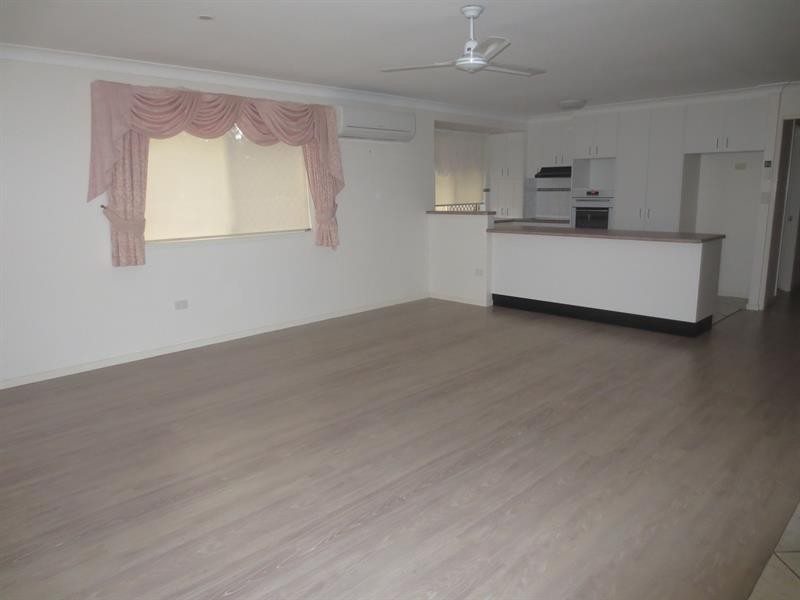 1/2A Kookaburra Ct, Yamba NSW 2464