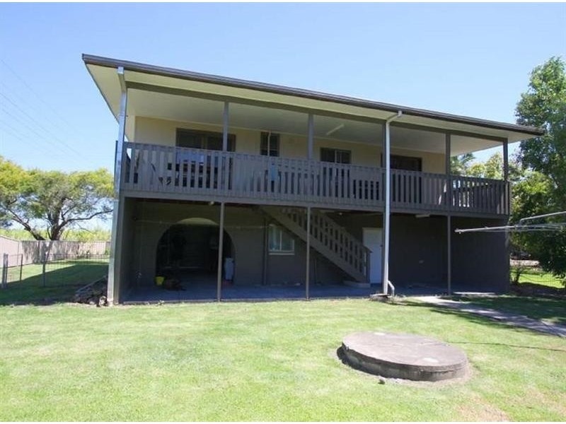 13 Yamba St, Palmers Island NSW 2463