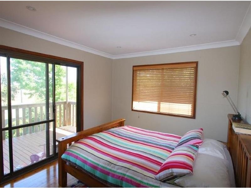 13 Yamba St, Palmers Island NSW 2463