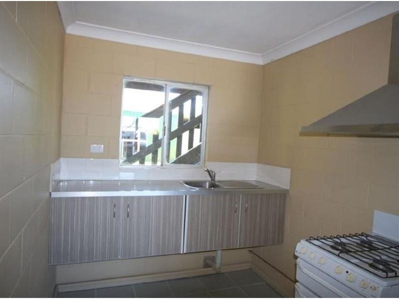 13 Yamba St, Palmers Island NSW 2463