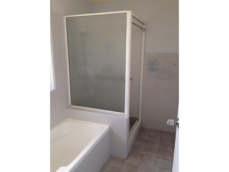 2/16 Heron Ct, Yamba NSW 2464