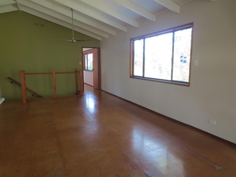 4a Endeavour St, Yamba NSW 2464