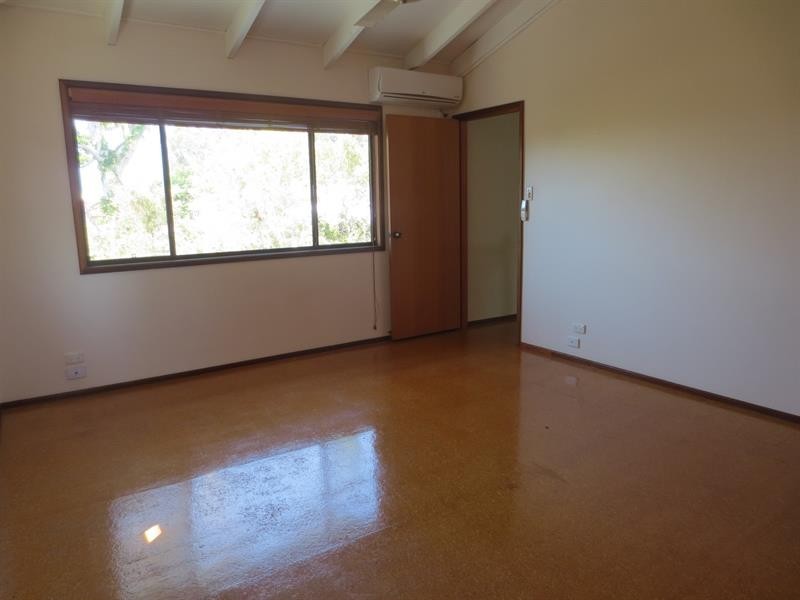 4a Endeavour St, Yamba NSW 2464