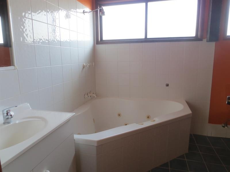 4a Endeavour St, Yamba NSW 2464