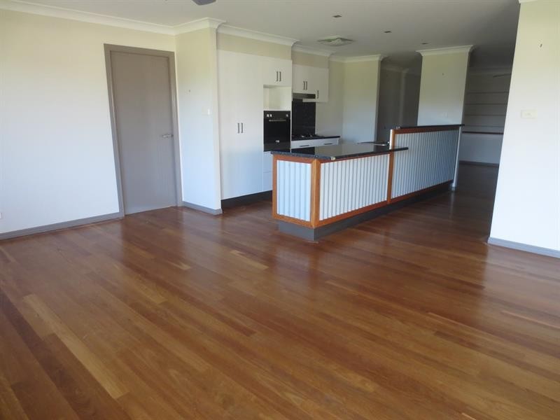 8 Buccaneers Ct, Yamba NSW 2464