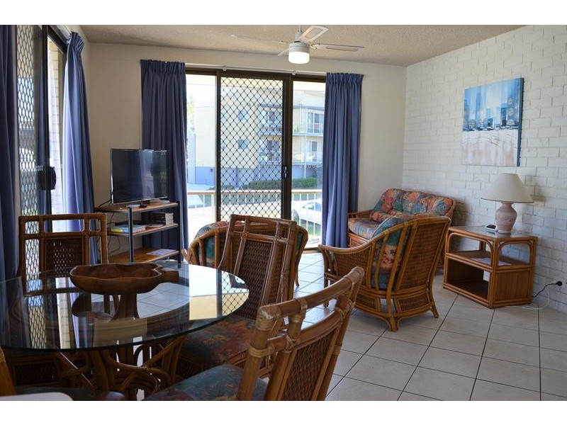 8/22 Clarence St, Yamba NSW 2464