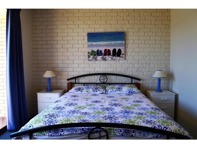 8/22 Clarence St, Yamba NSW 2464