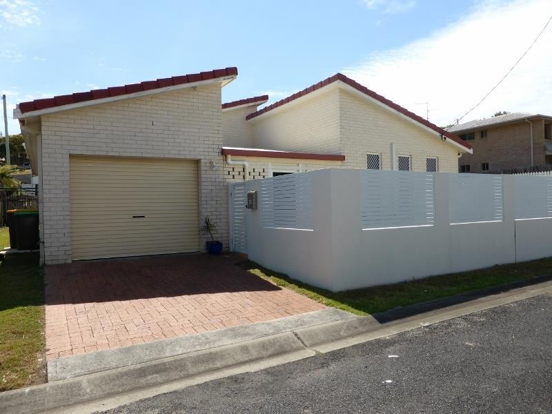 41 Beach Lane, Yamba NSW 2464
