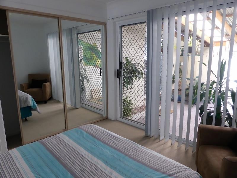41 Beach Lane, Yamba NSW 2464