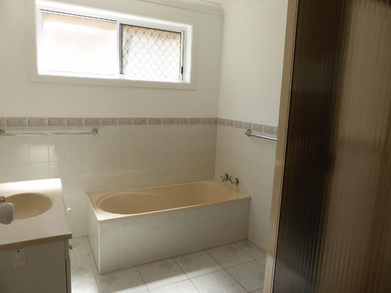 41 Beach Lane, Yamba NSW 2464
