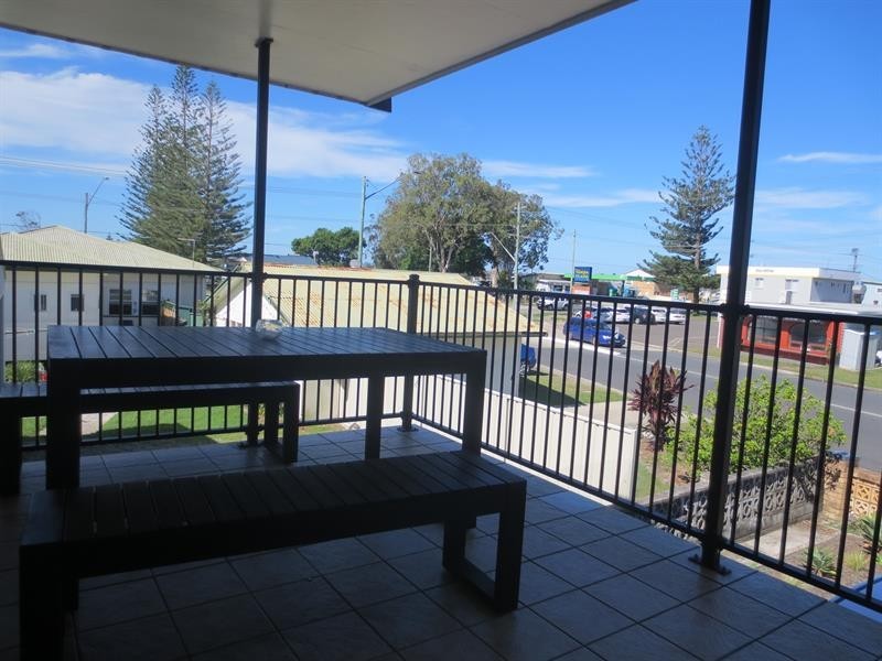 1 Golding St, Yamba NSW 2464