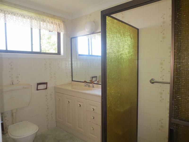 36 Coonawarra Ct, Yamba NSW 2464