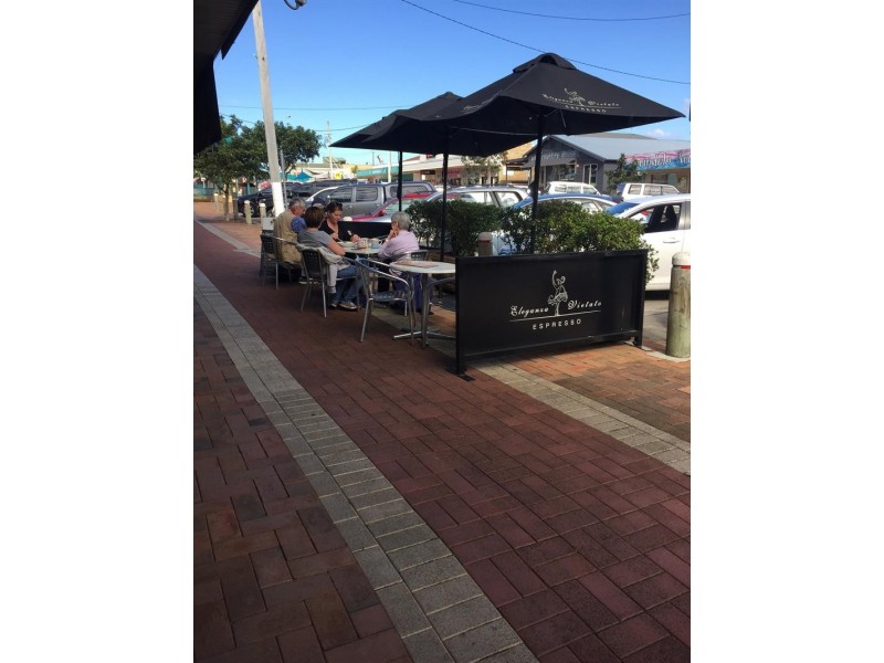 4/8 Yamba St, Yamba NSW 2464