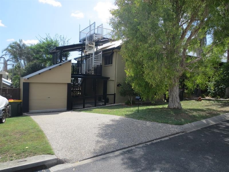 12 Angourie Street, Angourie NSW 2464