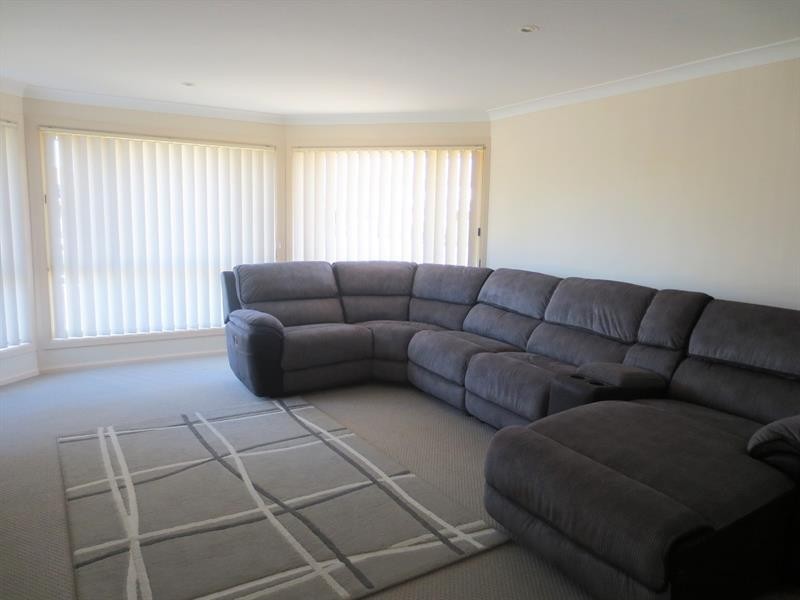 27 The Mainbrace -, Yamba NSW 2464