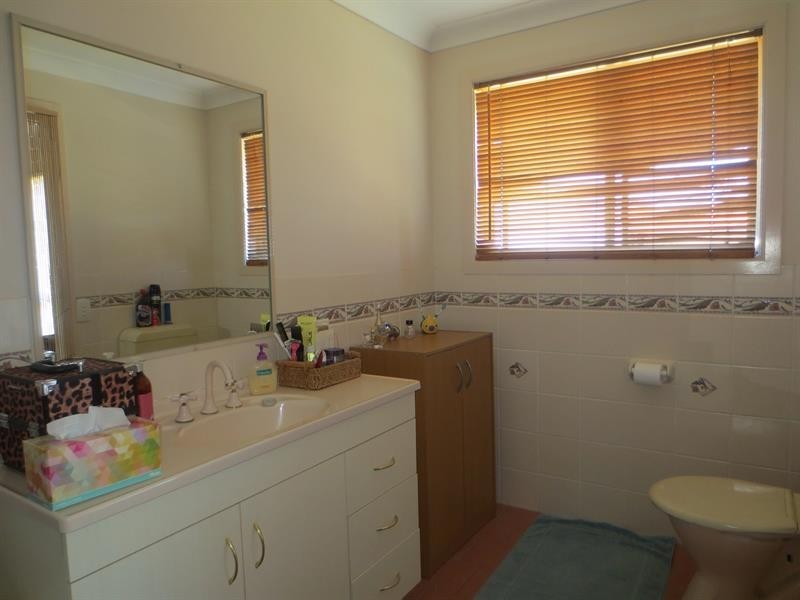 27 The Mainbrace -, Yamba NSW 2464