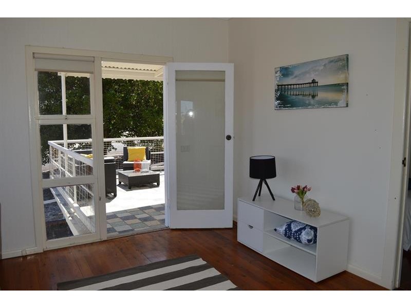 2 Harwood St, Yamba NSW 2464