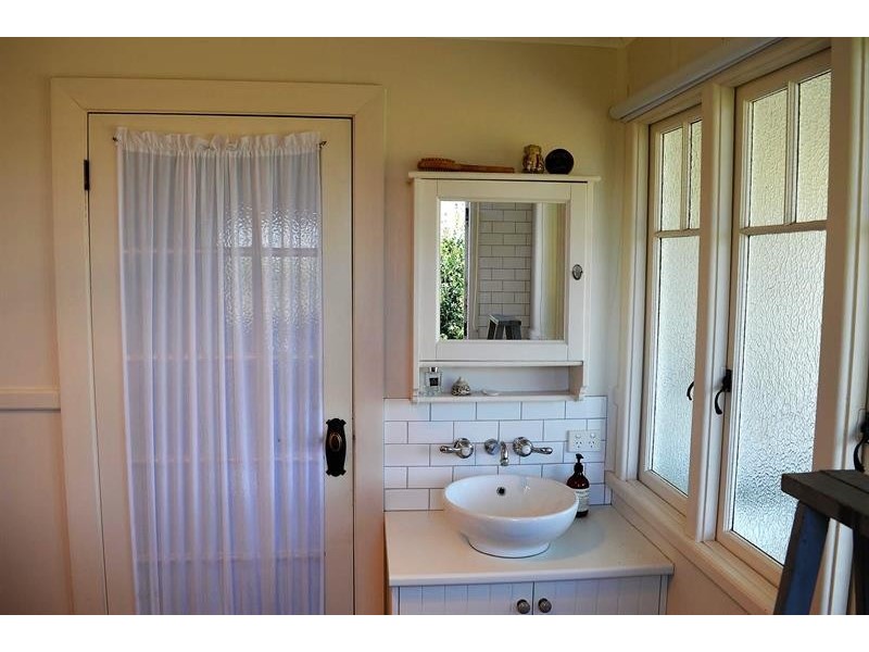 363 North Bank Rd, Palmers Island NSW 2463