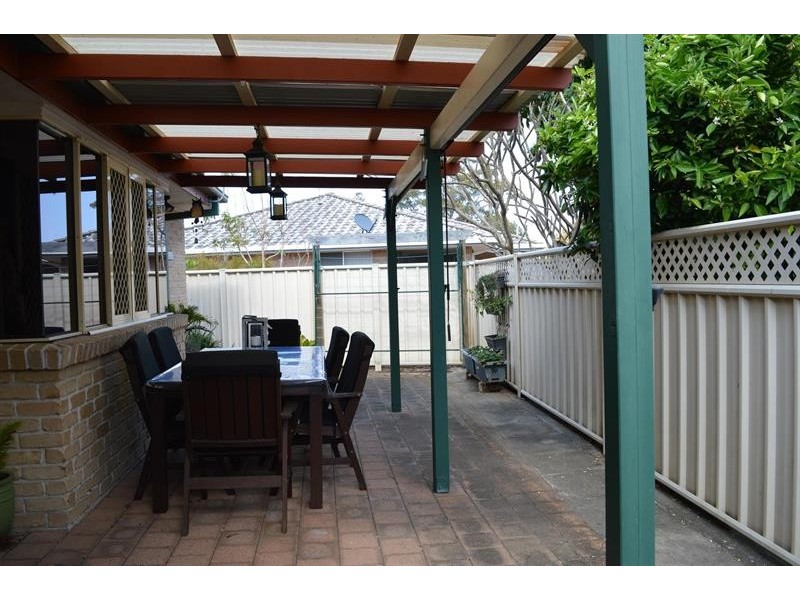 2/14 Conrad Cl, Iluka NSW 2466