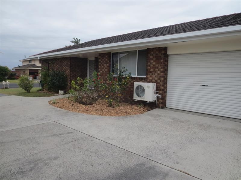 1/26 Melaleuca Drive, Yamba NSW 2464