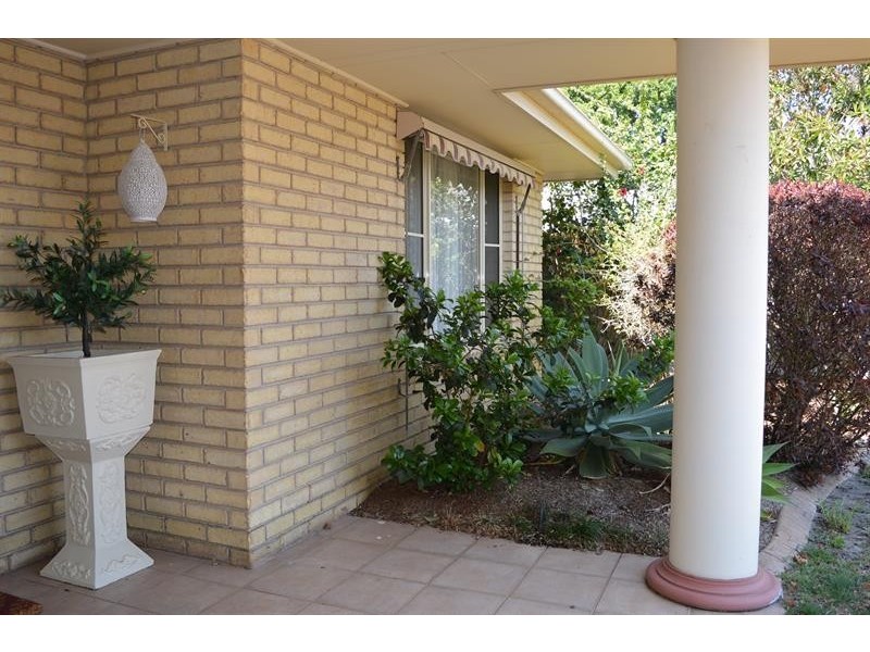 4 The Anchorage -, Yamba NSW 2464