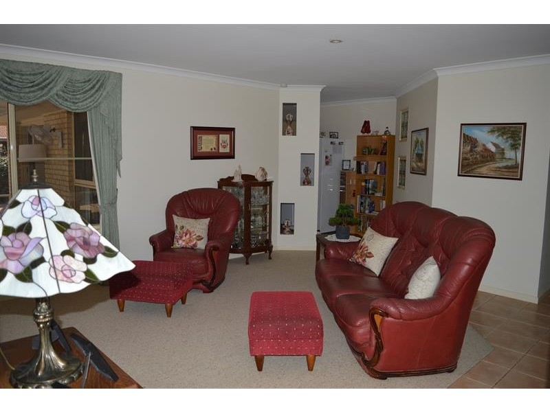 4 The Anchorage -, Yamba NSW 2464