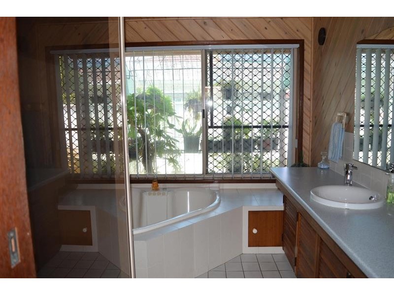 56 Palm Tce, Yamba NSW 2464