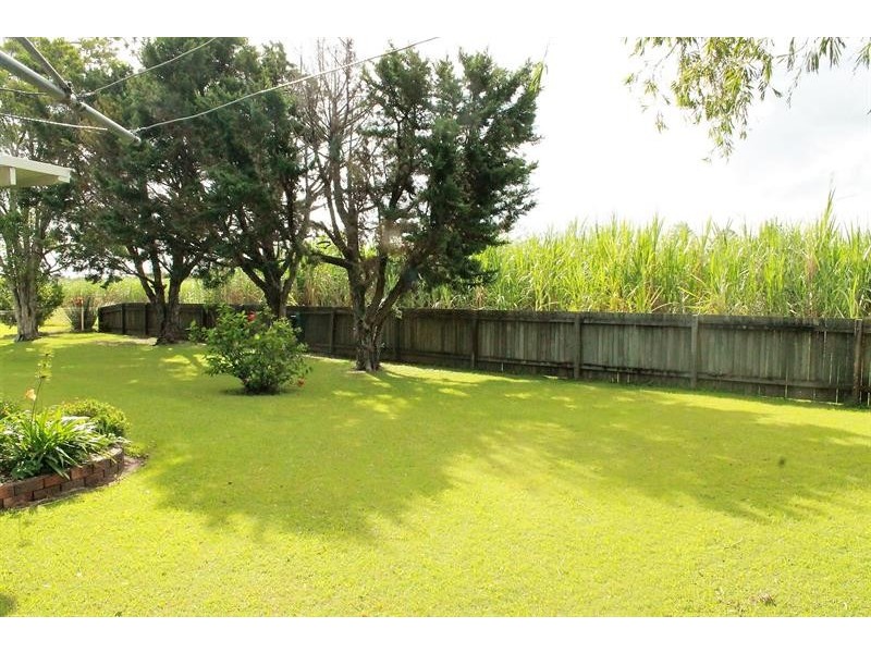 77 North Bank Rd, Palmers Island NSW 2463