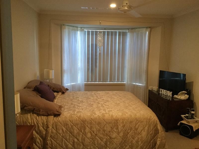 1/32 Harold Tory Dr, Yamba NSW 2464