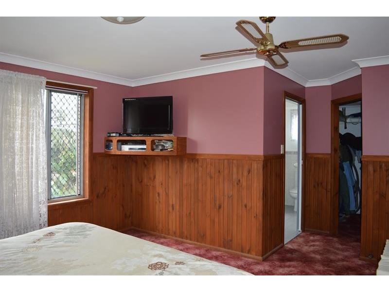 15 Heron Ct, Yamba NSW 2464