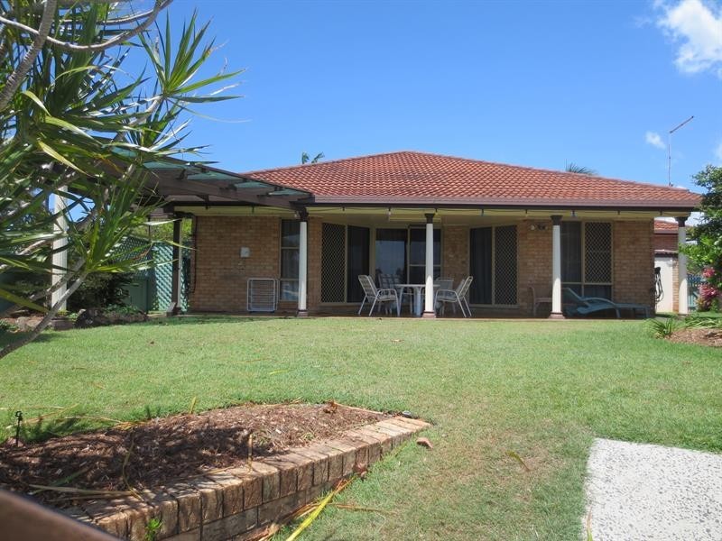 14 The Mainbrace -, Yamba NSW 2464