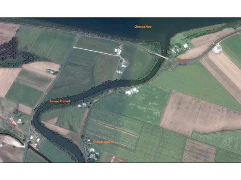 77 North Bank Rd, Palmers Island NSW 2463