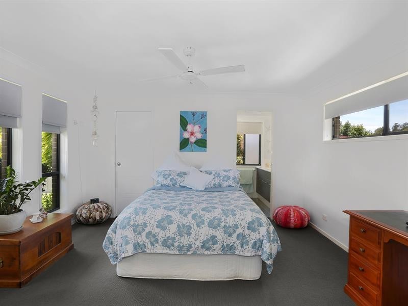 168 Yamba Rd, Yamba NSW 2464