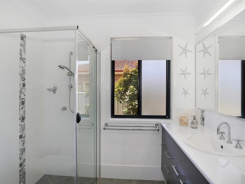 168 Yamba Rd, Yamba NSW 2464