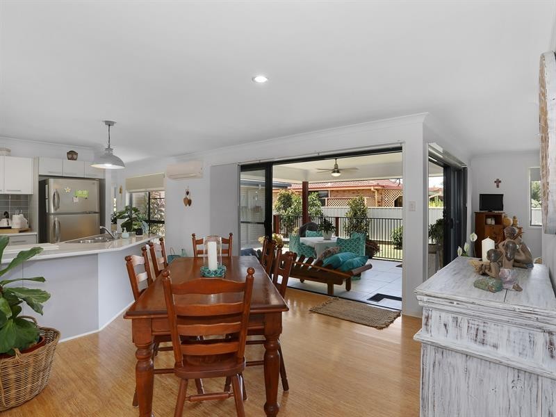 168 Yamba Rd, Yamba NSW 2464