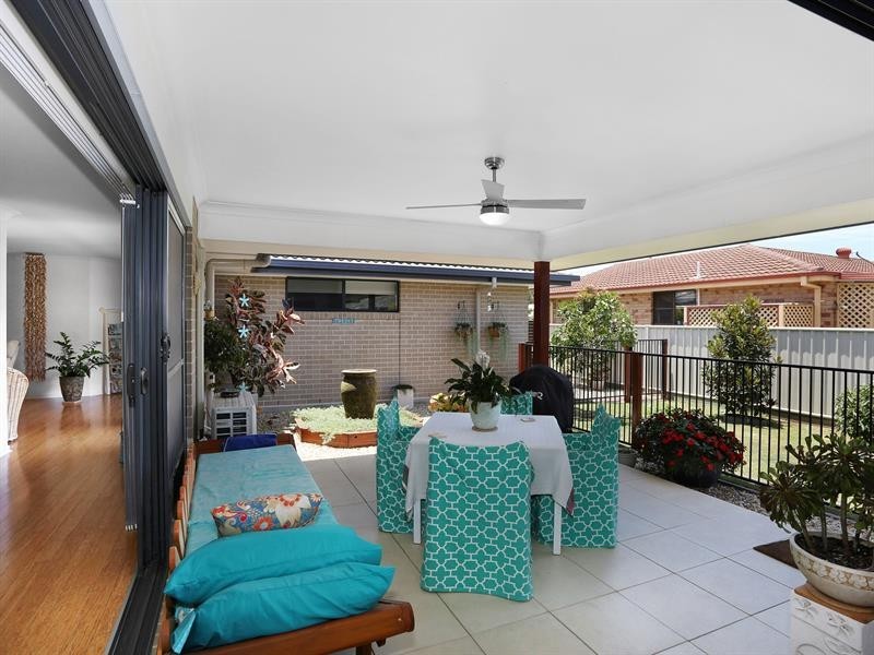 168 Yamba Rd, Yamba NSW 2464